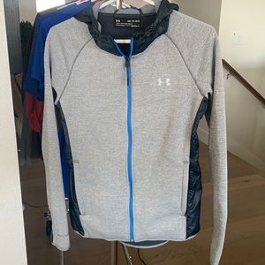 Under Armour Cold Gear Gray Hooded Full Zip Jacket Mens Size XS, EUC